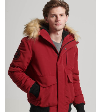 Superdry Everest Bomberjacke mit Kapuze und Steppmuster rot