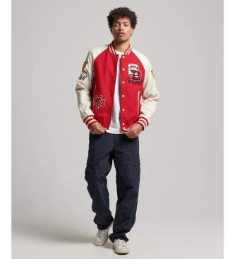 Superdry Cazadora bmber con insignias College Varsity rojo