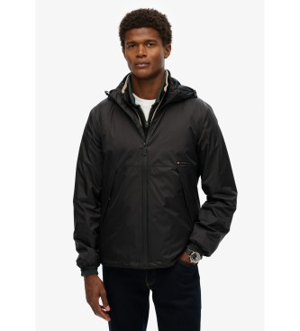 Superdry Kurtka wiatrówka z kapturem i logo w kolorze czarnym