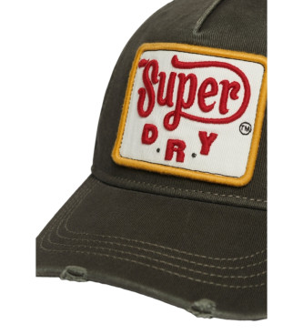 Superdry Graficzna czapka Trucker, czarna, noszona w kolorze czarnym