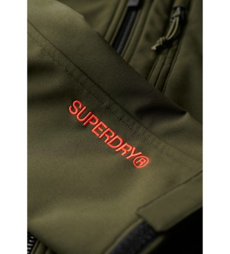 Superdry Softshell-Trekkingjacke mit Kapuze grn