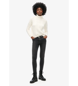 Superdry Achtender Pullover mit Umlegekragen und berschnittenen Schultern wei