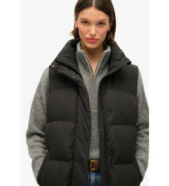 Superdry Vatteret vest i lang linje, sort