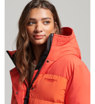 Superdry Wiatrówka z kapturem parka City czerwona