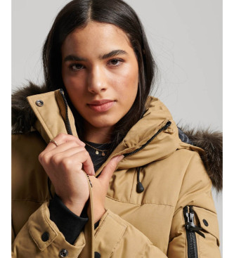 Superdry Lng parkas med huva och brun fuskplskant