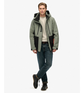 Superdry Ultimate Freestyle Ski Jacke gr�n