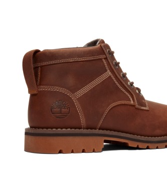 Timberland Botas Larchmont castanhas de couro de cano mdio com atacadores chukka