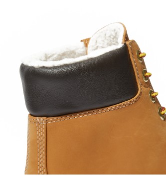 Timberland Stivali in pelle impermeabili gialli premium da 6 pollici con chiusura con lacci