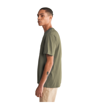 Timberland T-shirt verde sobre o rio Kennebec