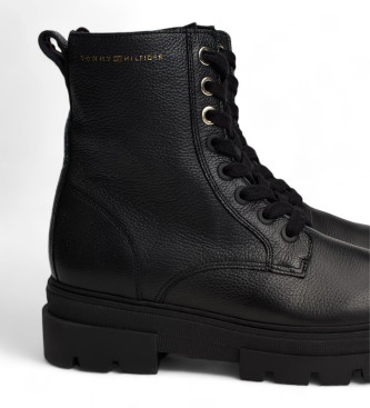 Tommy Hilfiger Botas de Piel media caa con suela de tacos negro