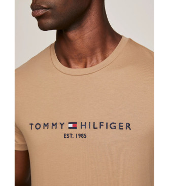Tommy Hilfiger Slim fit t-shirt met bruin logo