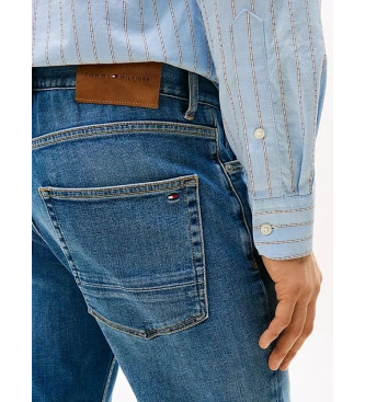 Tommy Hilfiger Modre ravne kavbojke z zbledelemi nogami Denton z zbledelimi modrimi ravnimi nogami