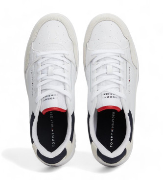 Tommy Hilfiger Essentielle sneakers med et strejf af hvidt