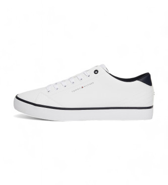 Tommy Hilfiger Essential Sneakers med logotyp och smmar vit