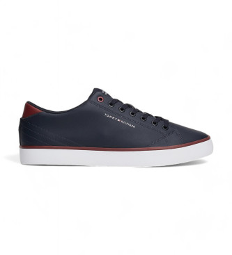 Tommy Hilfiger Essential Sneakers with logo and navy stitching