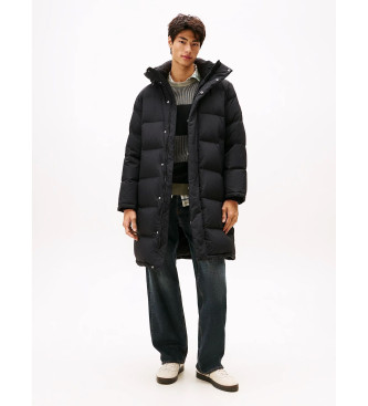 Tommy Jeans Casaco comprido acolchoado com capuz preto