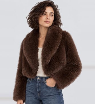 Twinset Jaqueta curta de pelo sintético castanho