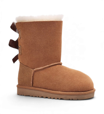UGG Botas Bailey Bow marrón