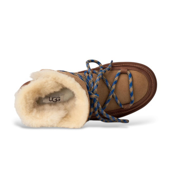 UGG Usnjeni škornji Classic Tread Boot rjavi