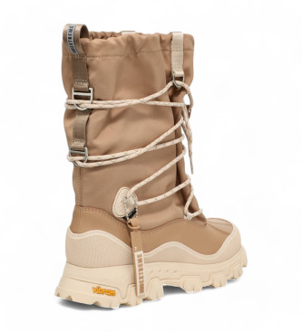 UGG MetroPeak beige boots