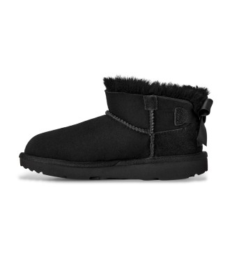 UGG Usnjeni škornji Ultra Mini Bailey Bow, črni