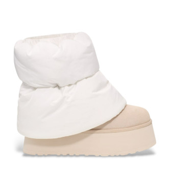 UGG Classic Mini Dipper Puffer leather ankle boots white