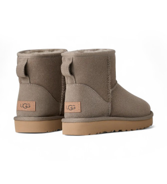 UGG Botines de Piel Classic Mini II taupe