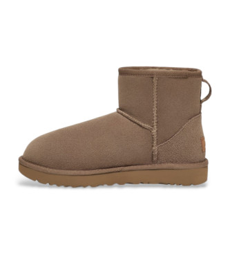 UGG Classic Mini II Usnjeni gležnjarji rjave barve