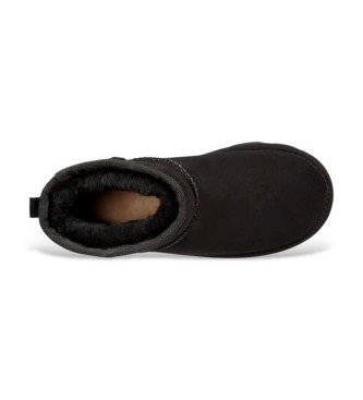 UGG Stivaletti Classic Mini II in pelle nera