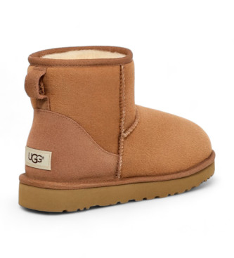 UGG Klasični mini usnjeni čevlji rjave barve