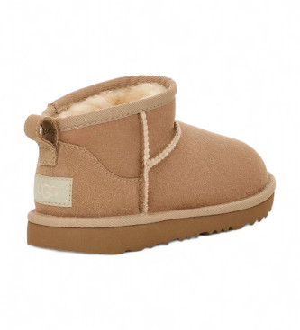 UGG Classic Ultra Mini Leren Enkellaarsjes beige