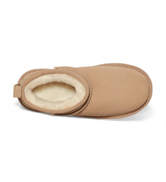 UGG Klassische Ultra Mini Plateau-Stiefeletten aus Leder beige