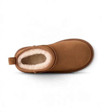 UGG Fellstiefel mit Plateau Classic Ultra Mini braun