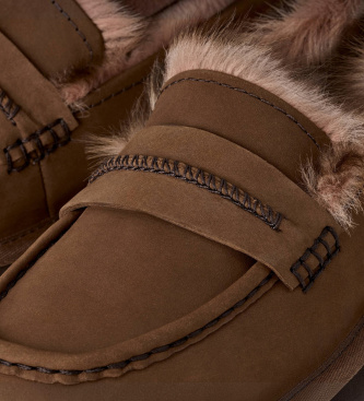 UGG Mocassini in Pelle Ellis Nubuck Loafer marrone