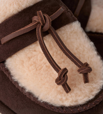 UGG Mocasines de Piel Zora Loafer marrón oscuro