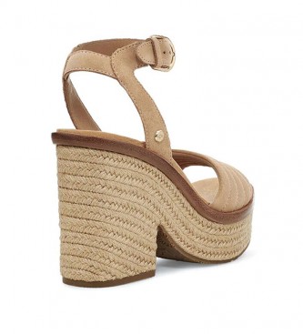 UGG Laynce beige leather sandals -Heel height: 10,16 cm