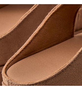 UGG Goldenstar Hi Cutout Slide Sandals brun