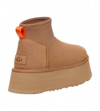 UGG Classic Mini Dipper braune Lederstiefeletten