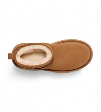 UGG Stivaletti classici in pelle marrone ultra mini nuovi