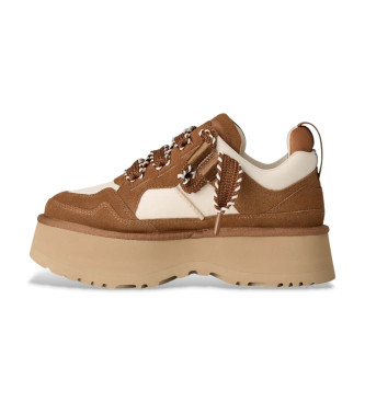 UGG Chaussures en cuir marron Astromel