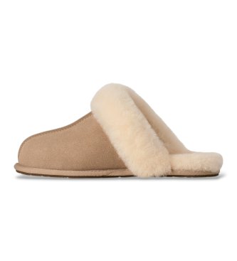 UGG Chinelos de Pele Scuffette II areia