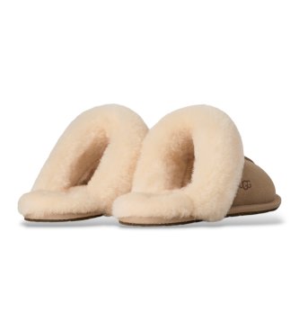 UGG Chinelos de Pele Scuffette II areia