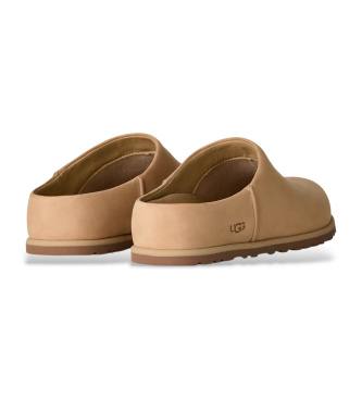 UGG Otzo beige clogs