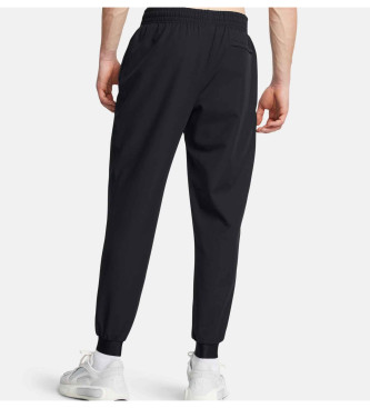 Under Armour Joggery Unstoppable czarne