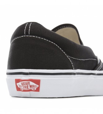 Vans Klasične športne copate Slip-On črne barve