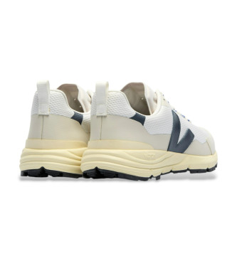 VEJA Trainers Dekkan wit