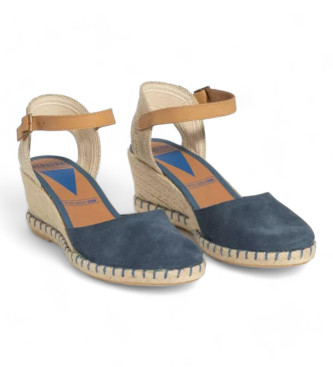 Verbenas Blue suede sandals Malena