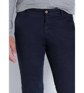 Victorio & Lucchino, V&L Pantalones chino cintura media | Slim -Tiro medio
