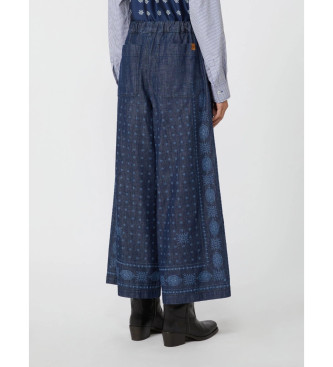 Weekend Max Mara Micron navy trousers