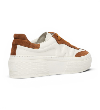 Weekend Max Mara Baskets en Cuir Wkatessile blanc